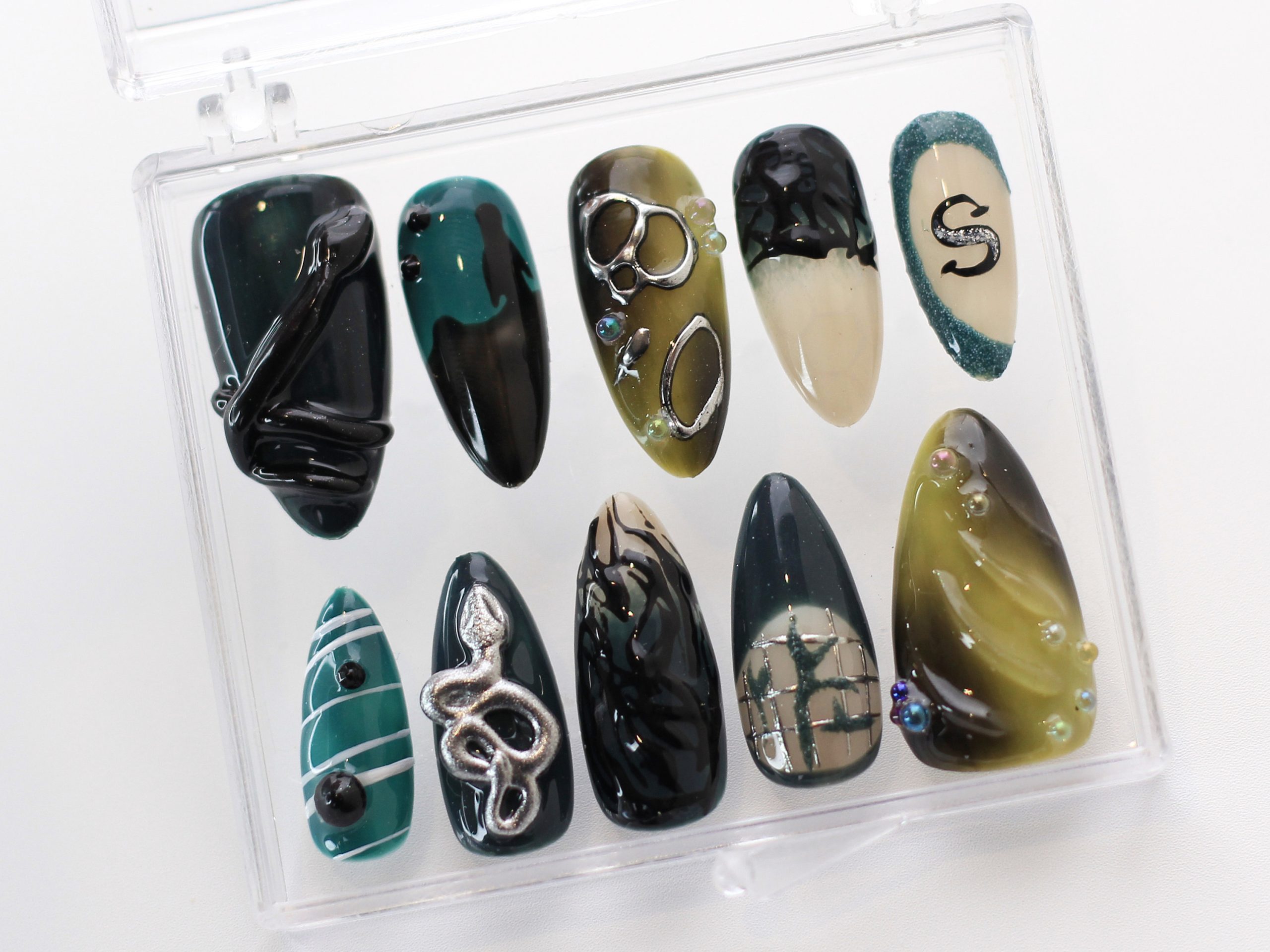 Dark Green Slytherin Press On Nails